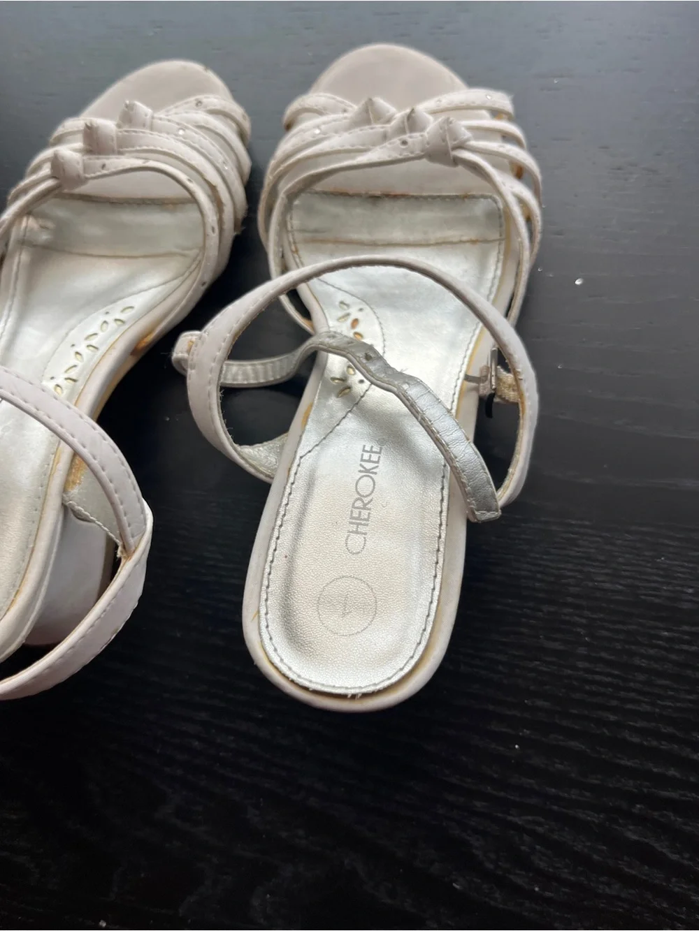 Cherokee White Faux Leather Strappy Block Heel Sandals Size 1 Rhinestone Girls